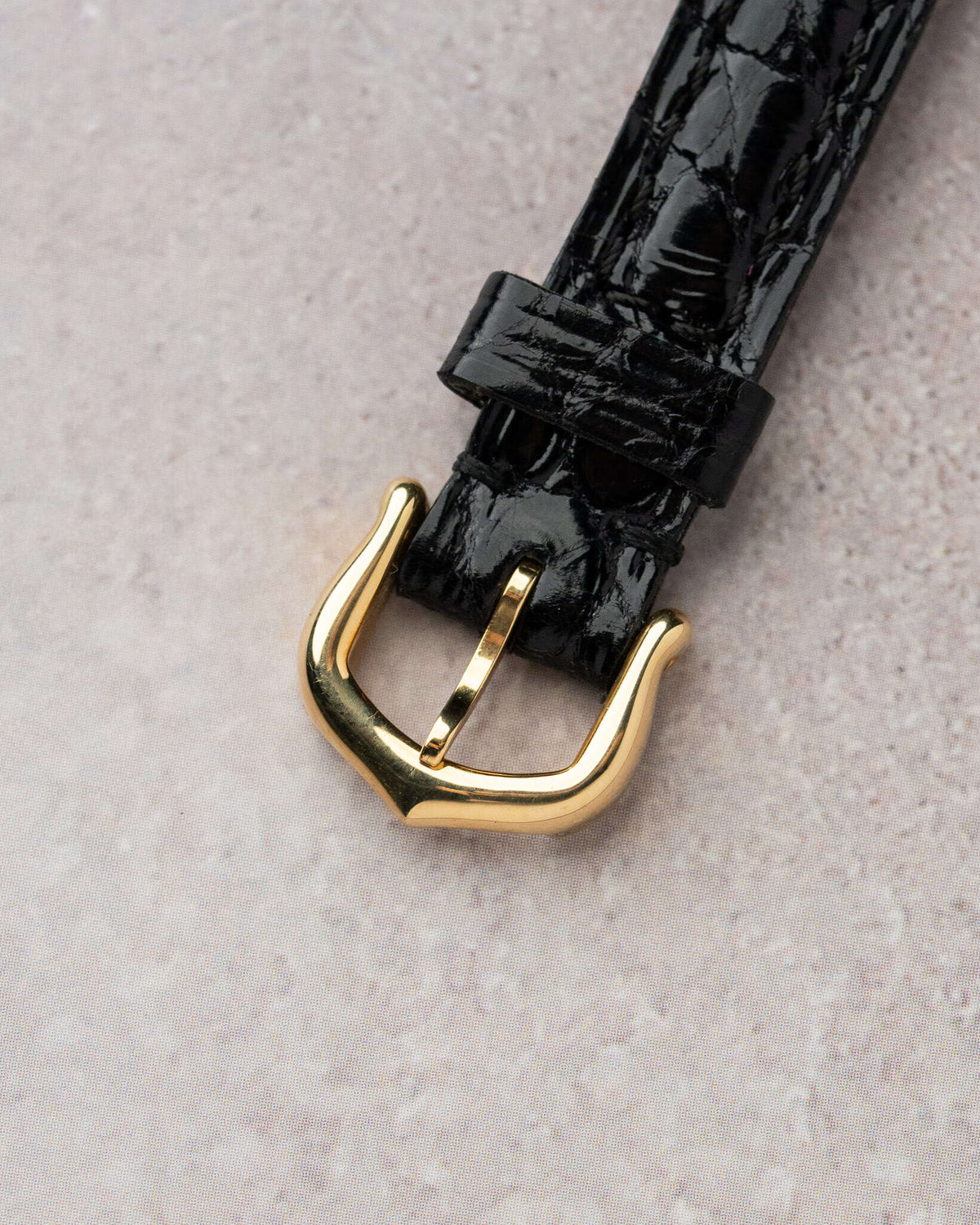 Cartier Baignoire 78094 Factory Diamond Engraved Stepped Case