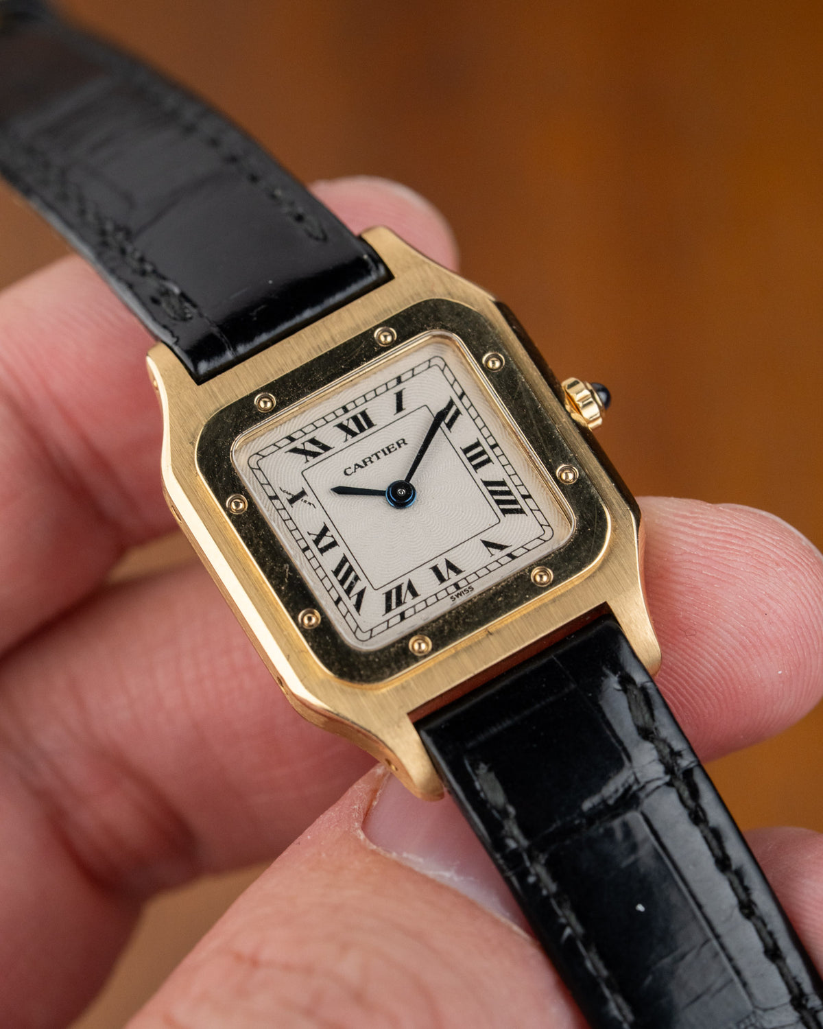 Cartier Santos-Dumont 821053 18k yellow gold guilloché dial small model – photo 6
