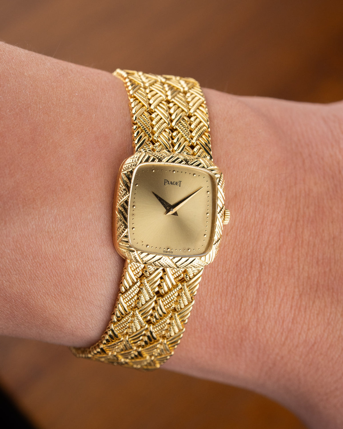 Piaget 9902 18k yellow gold champagne dial Van Cleef & Arpels bracelet – photo 1