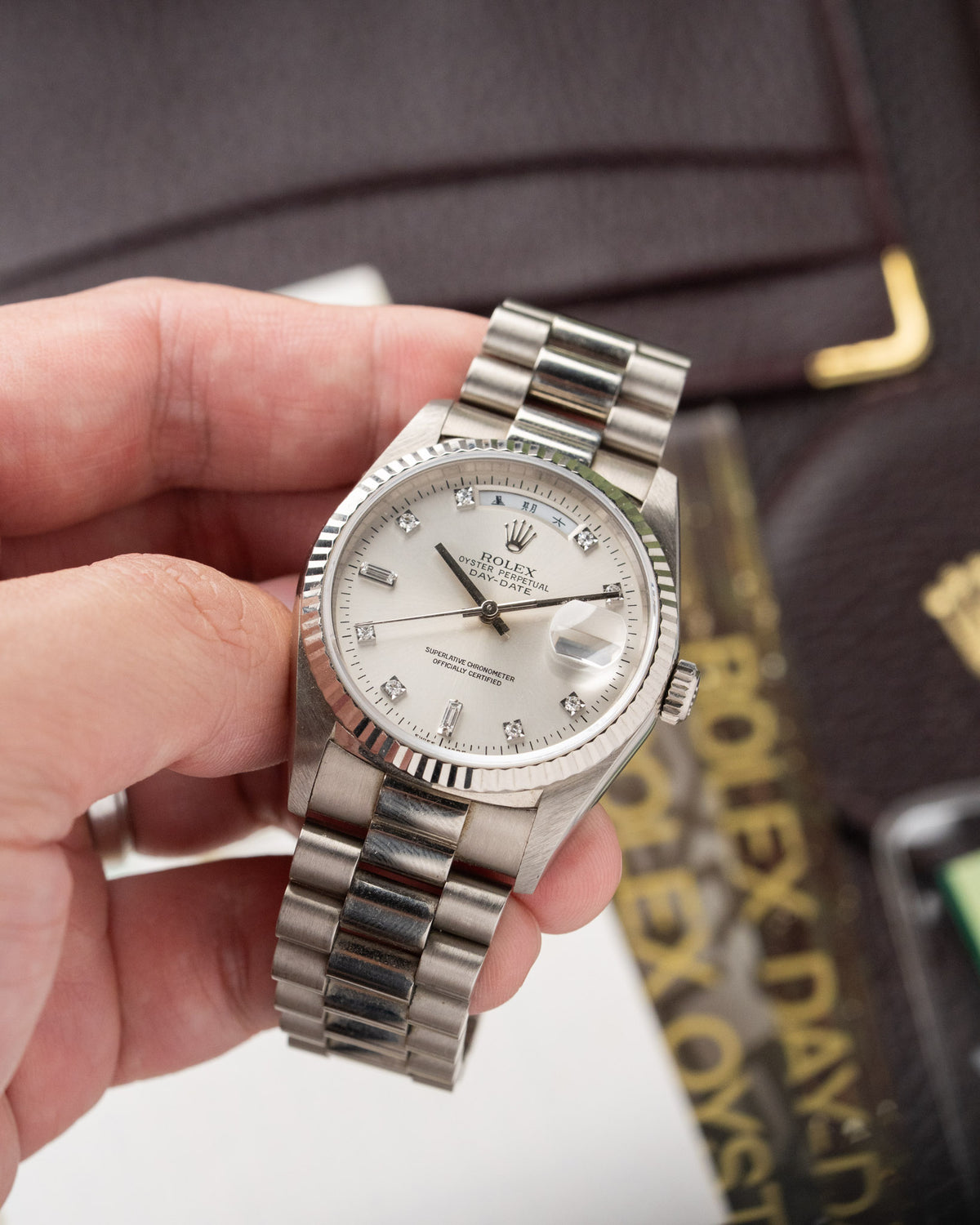 Rolex Day-Date 18239 18k white gold diamond dial Chinese day disc 1991 – photo 8