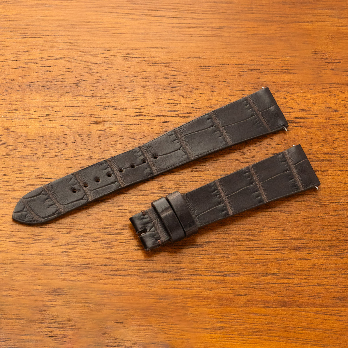 Hand-stitched Hourstance leather watch strap made in Australia