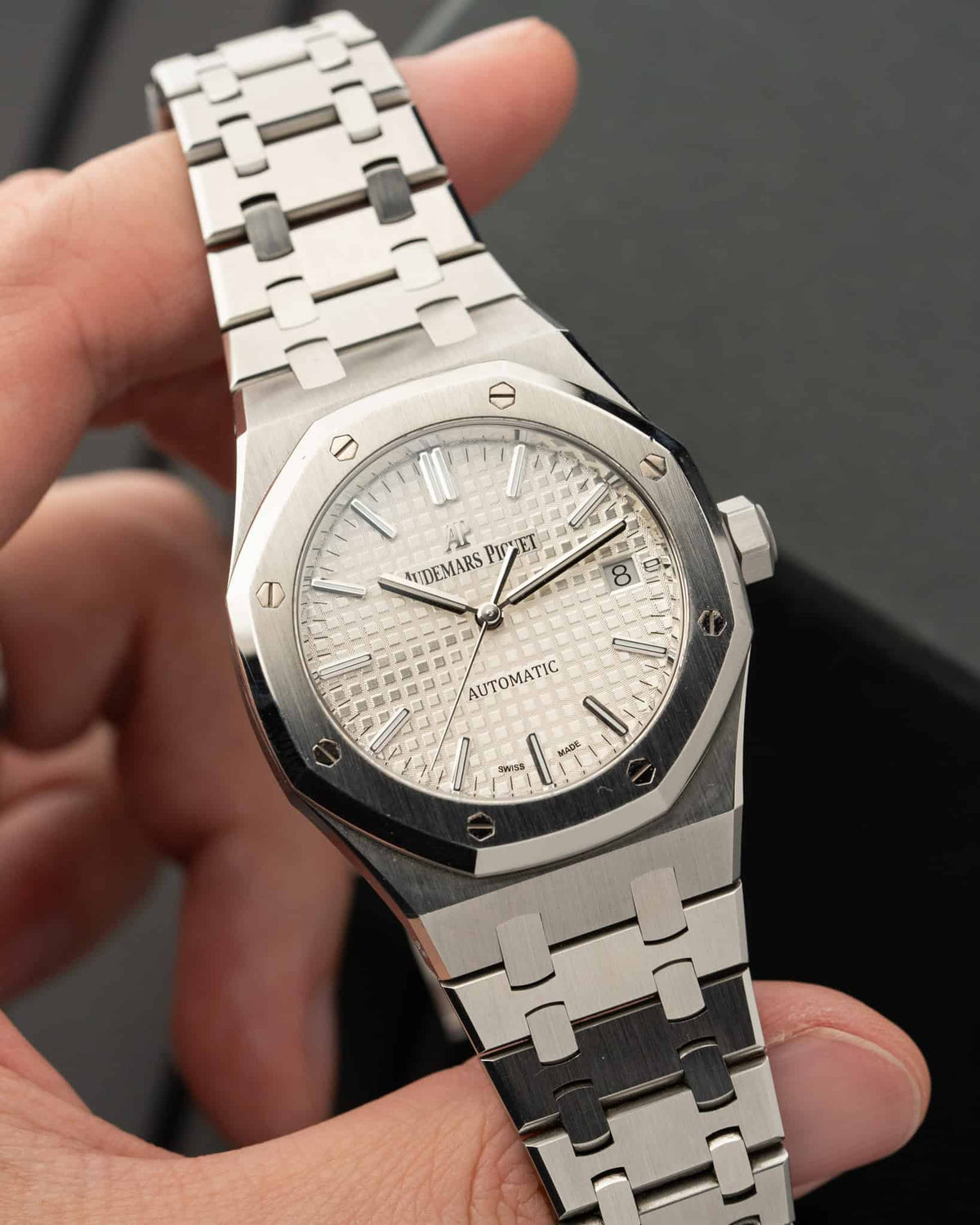 Audemars Piguet Royal Oak 37mm White Dial 15450ST.OO.1256ST.01