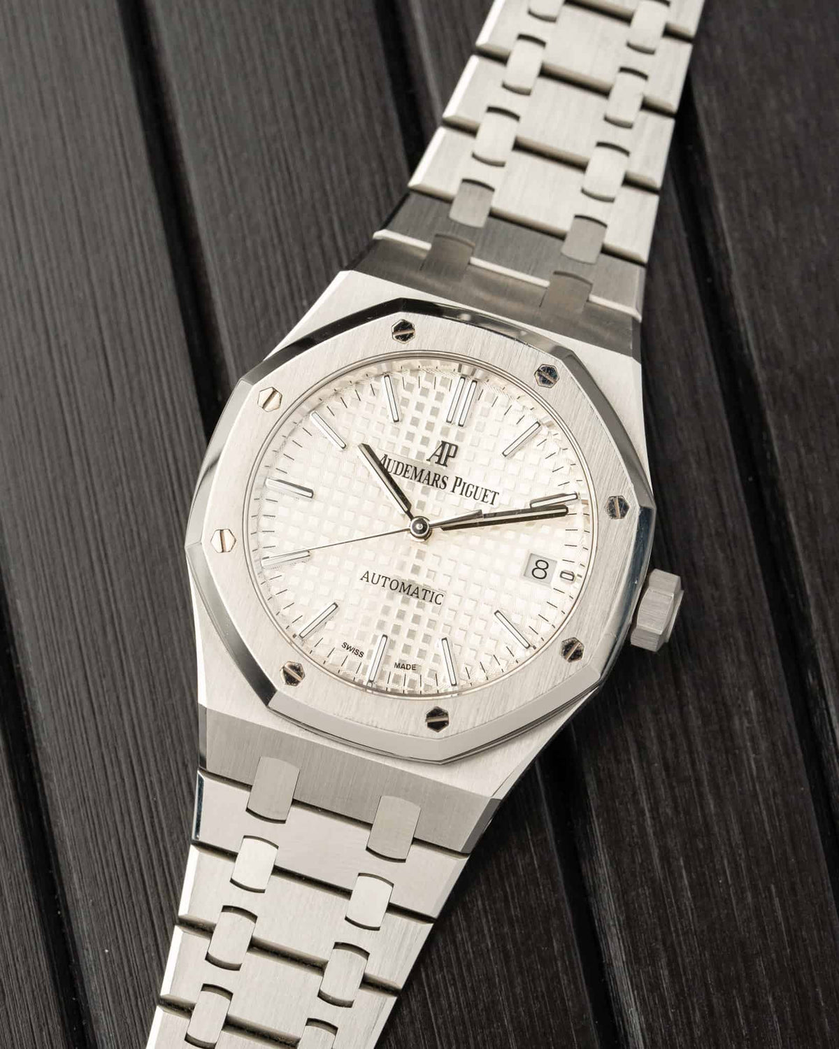 Audemars Piguet Royal Oak 37mm White Dial 15450ST.OO.1256ST.01