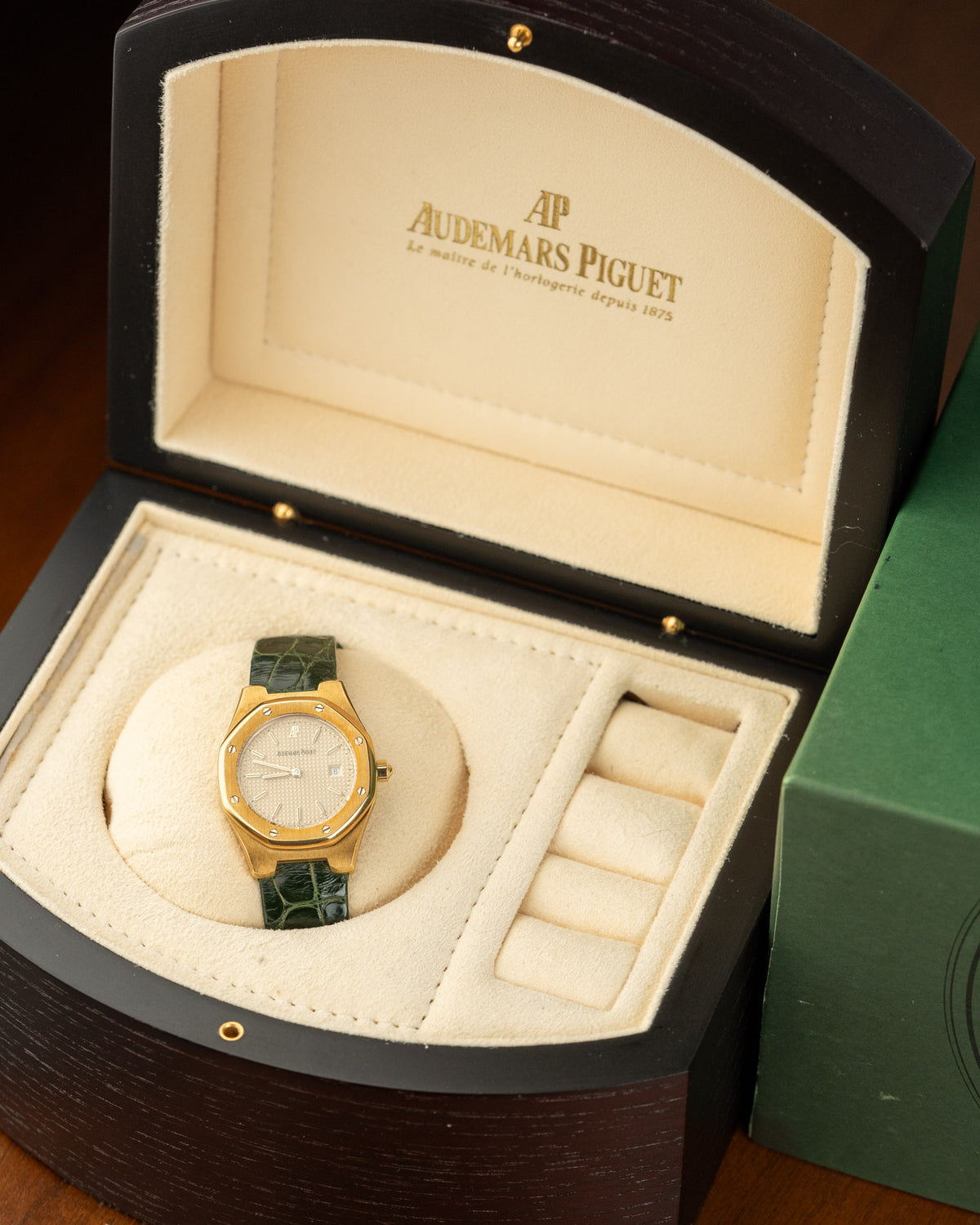 Audemars Piguet Royal Oak 28mm 18ct Gold 66800