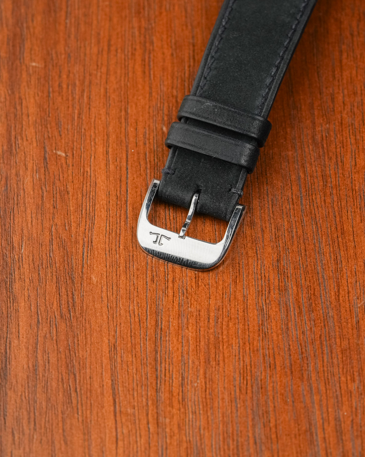 Jaeger-LeCoultre Reverso Grande Taille Shadow 271.8.61
