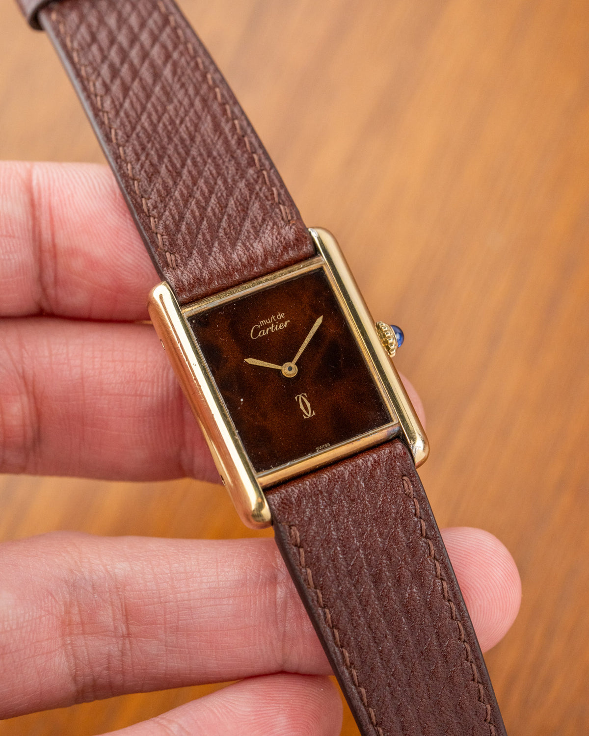 Must de Cartier Tank LM vermeil wood dial watch – photo 1