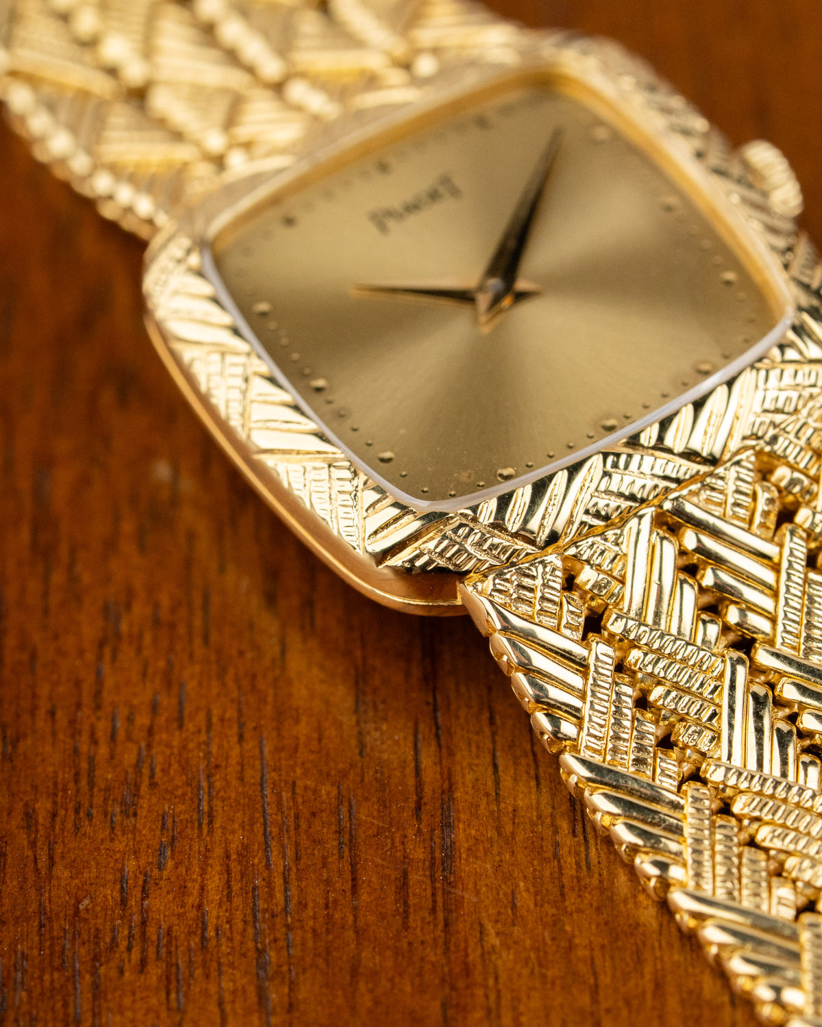 Piaget 9902 18k yellow gold champagne dial Van Cleef & Arpels bracelet – photo 3