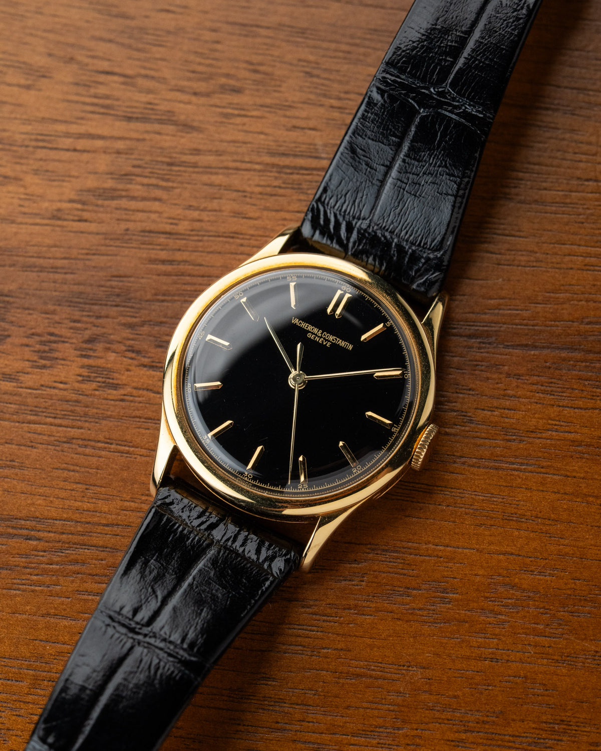 Vacheron Constantin Les Collectionneurs 4217 18k yellow gold black lacquer dial 1949 – photo 6