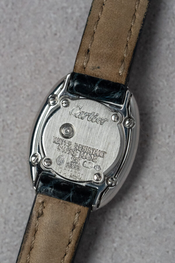 Cartier Baignoire 2369 case back