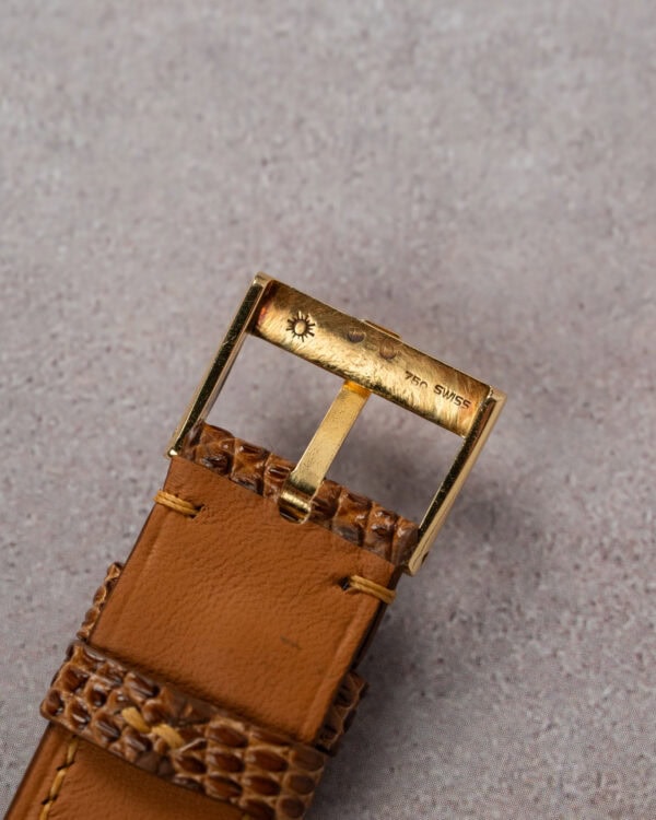 Hobnail Piaget 9151 Tiger Eye Dial Buckle back