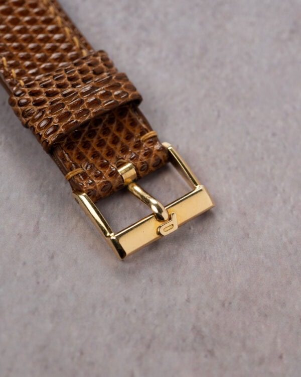 Hobnail Piaget 9151 Tiger Eye Dial buckle