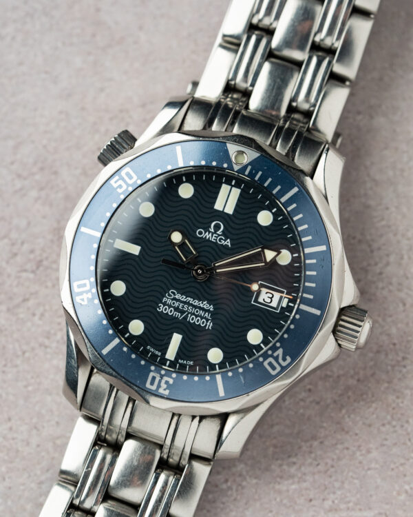 Omega Seamaster 300m Quartz 36mm Ref. 2561.80.00 Hero