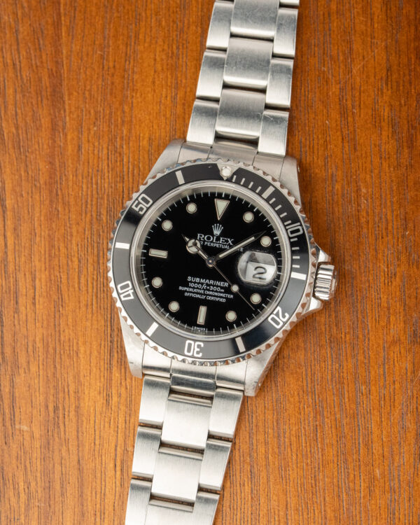 Rolex Submariner 16610 U Serial Box & Booklets